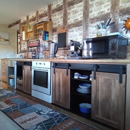 Logement De Charme Coinches Екстер'єр фото